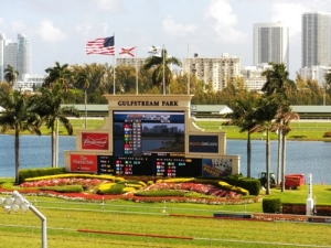 WHEN DID GULFSTREAM PARK INSTALL ITS FIRST TURF COURSE?